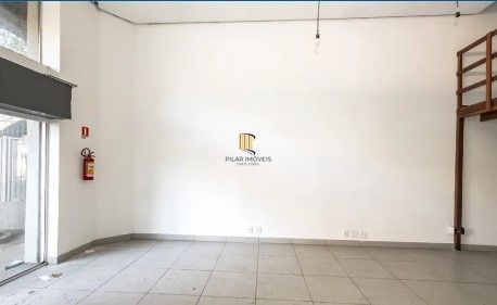 Loja com 68,02m² no bairro Santana