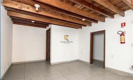 Loja com 68,02m² no bairro Santana