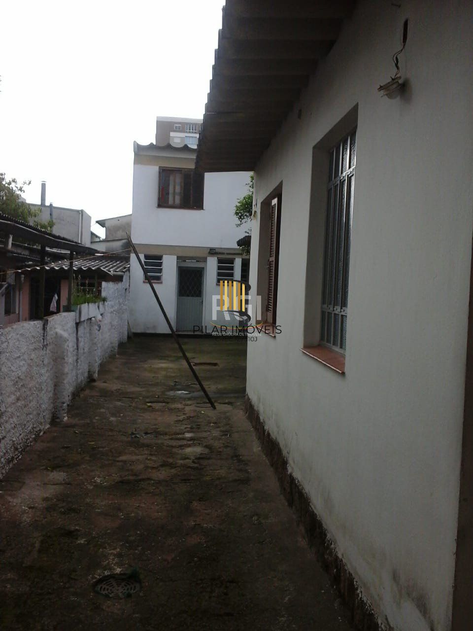 Casa para Venda - 164.42m², 3 dormitórios, sendo 1 suites, 1 vaga - Santana