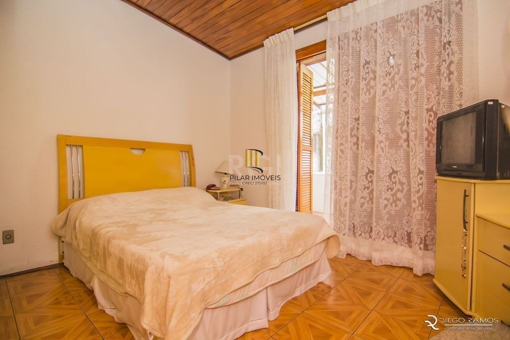 Casa de Condomínio 2 dormitórios no bairro Morro Santana