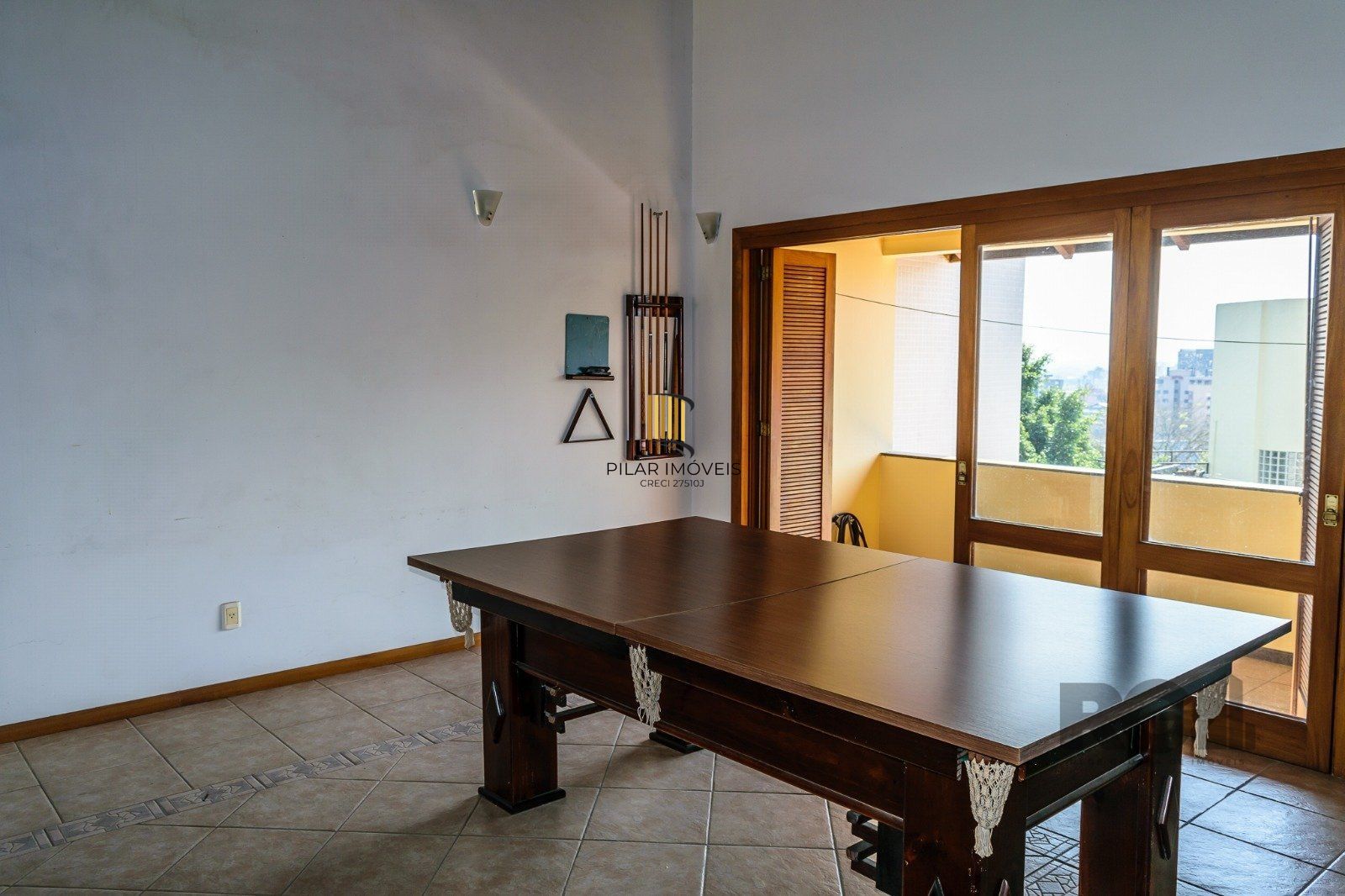Casa 3 dormitórios no bairro Chácara das Pedras