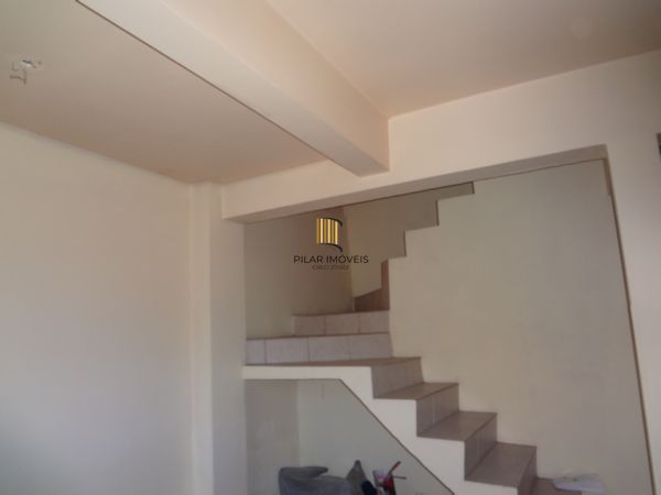 Casa para Venda - 190m², 3 dormitórios, sendo 1 suites, 1 vaga - Partenon