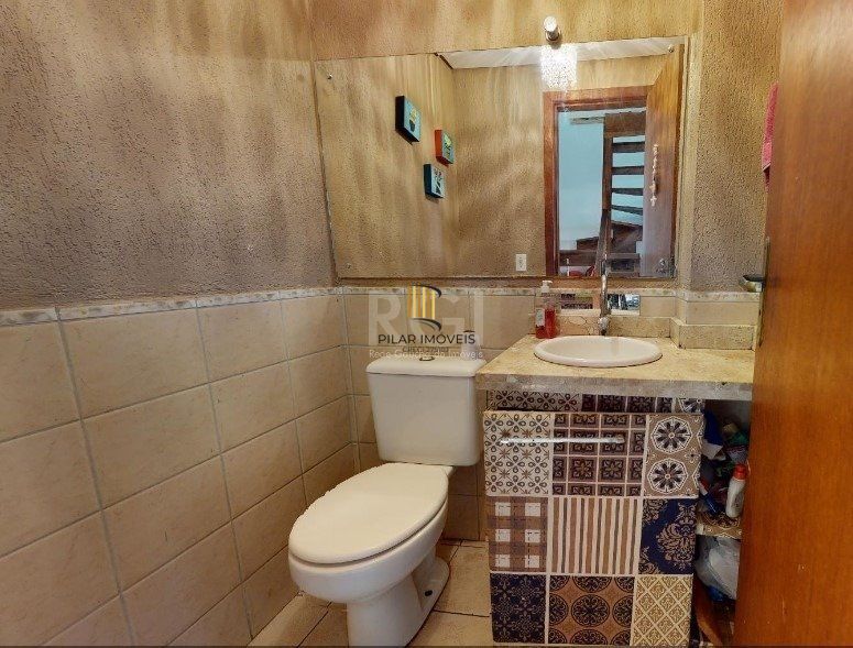 Casa Condominio para Venda - 144.97m², 3 dormitórios, sendo 1 suites, 2 vagas - Cavalhada