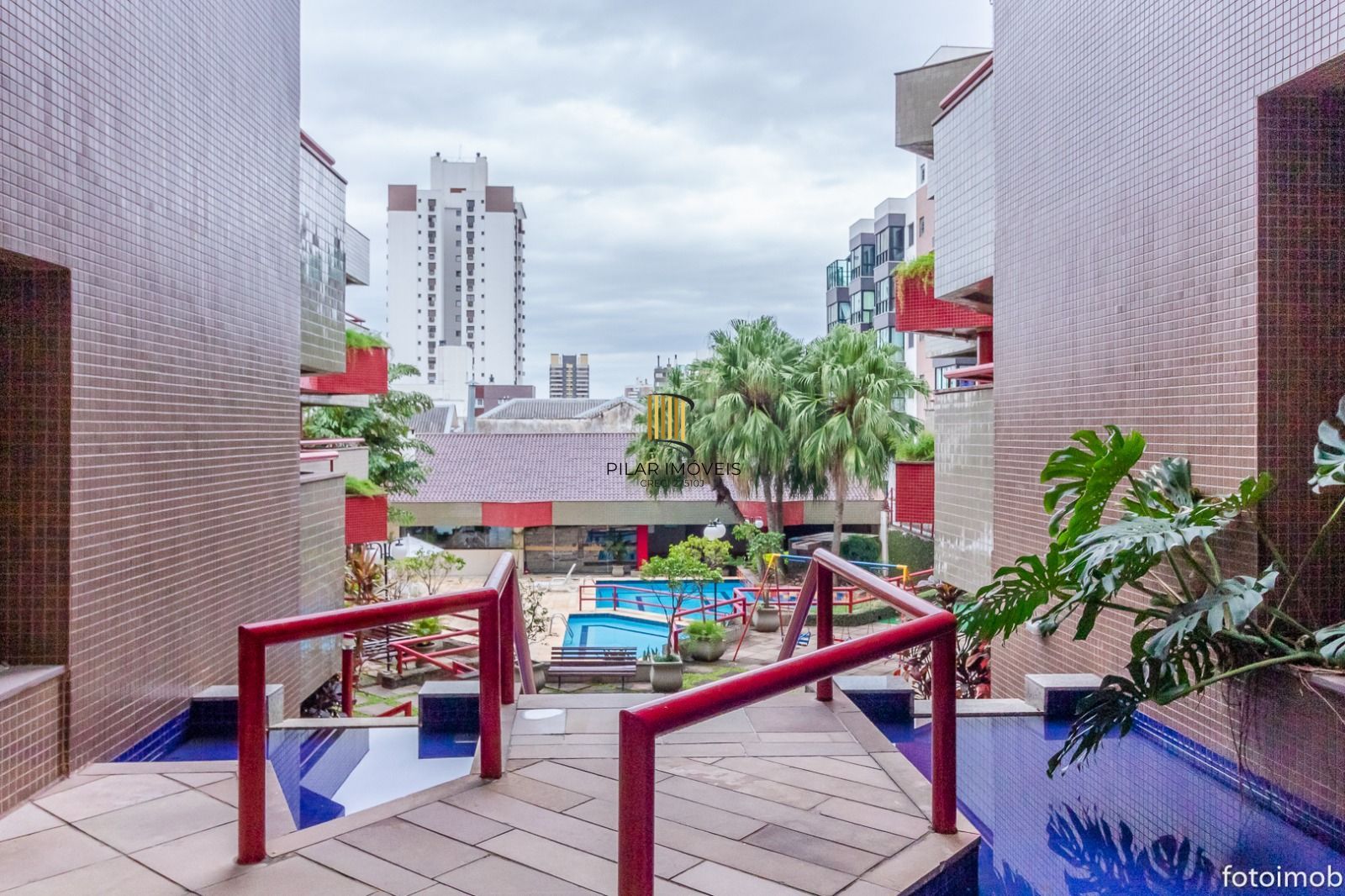 Apartamento 3 dormitórios no bairro Menino Deus