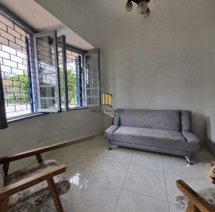 Casa 4 dormitórios no bairro Partenon