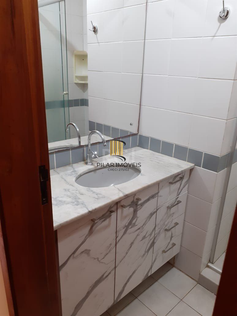 Apartamento para Venda - 53m², 2 dormitórios, 1 vaga - Petrópolis