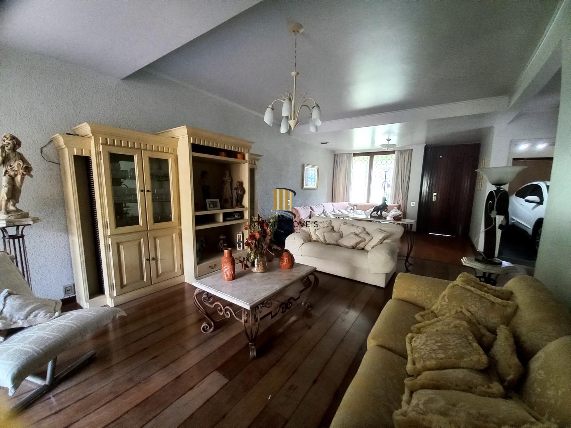 Casa para Venda - 300m², 4 dormitórios, sendo 1 suites, 2 vagas - Santana