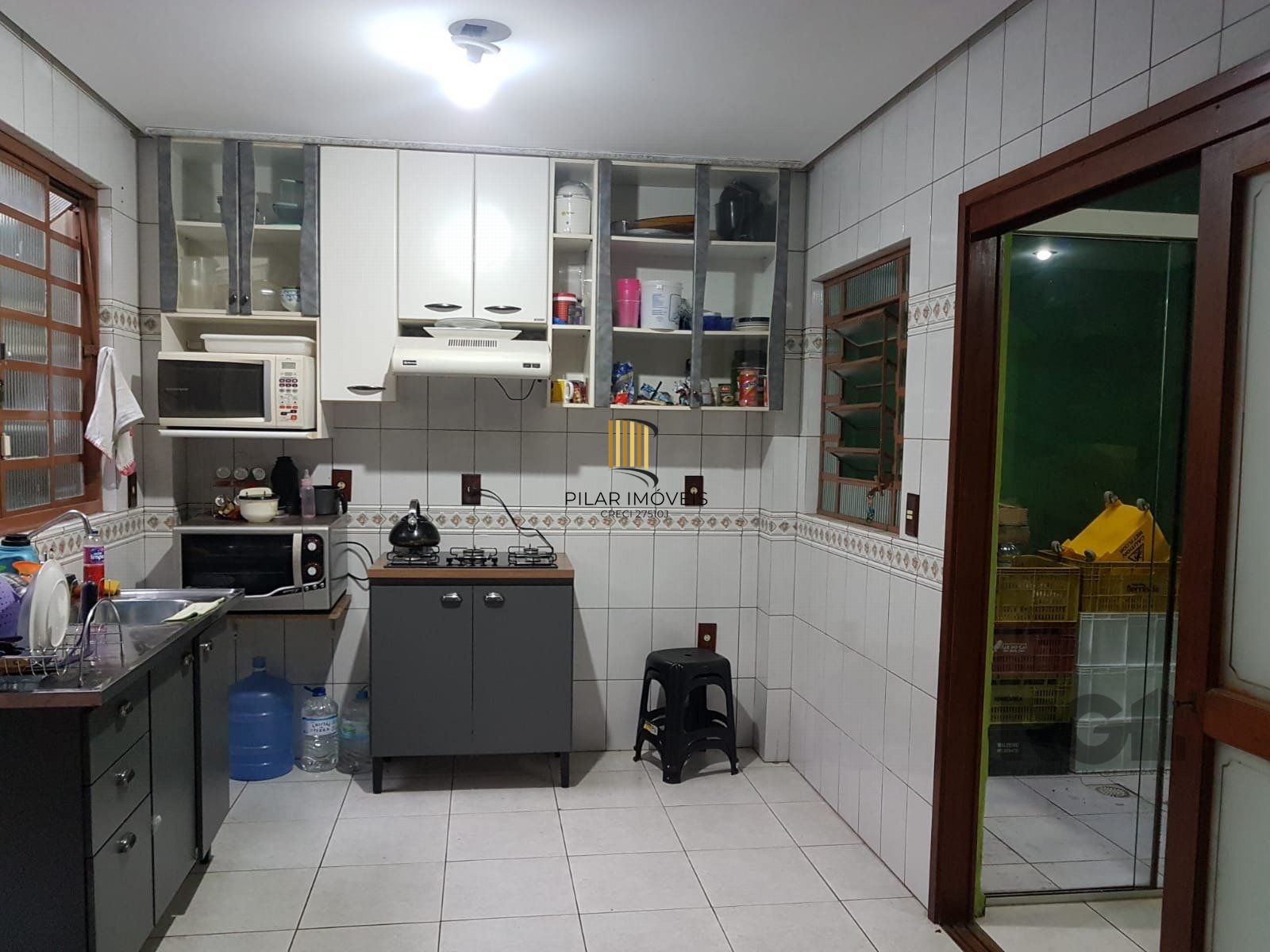 CASA 4 DORMITORIOS SANTANA