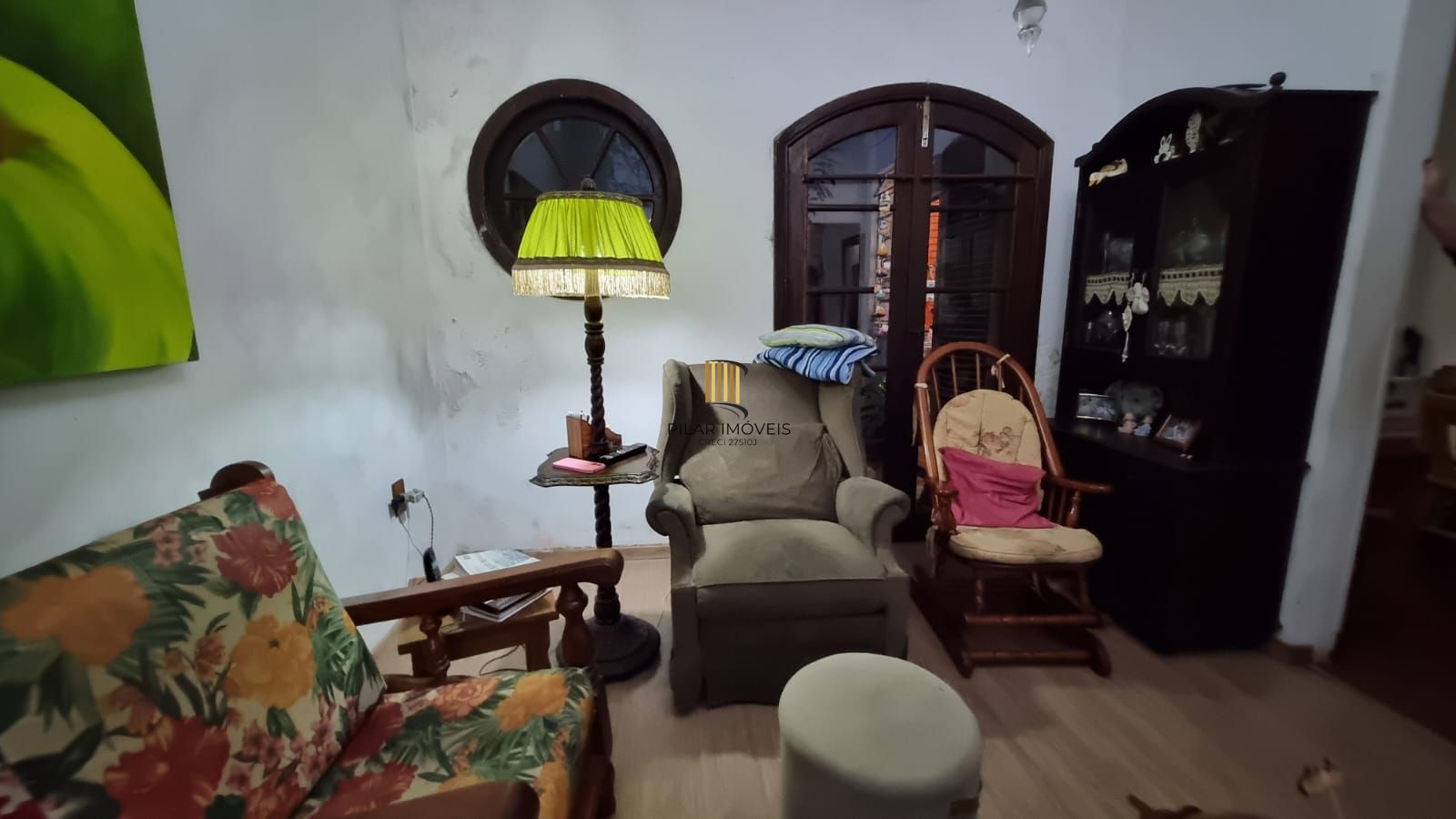 Casa Sobrado Residencial de 3 dormitórios para venda, 1 vaga de  garagem fechada no bairro Cidade Baixa em Porto Alegre/RS.