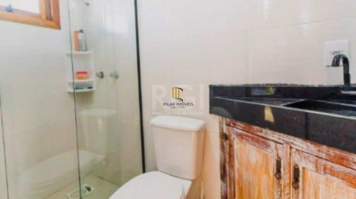 sobrado no Guaruja com  3 suítes