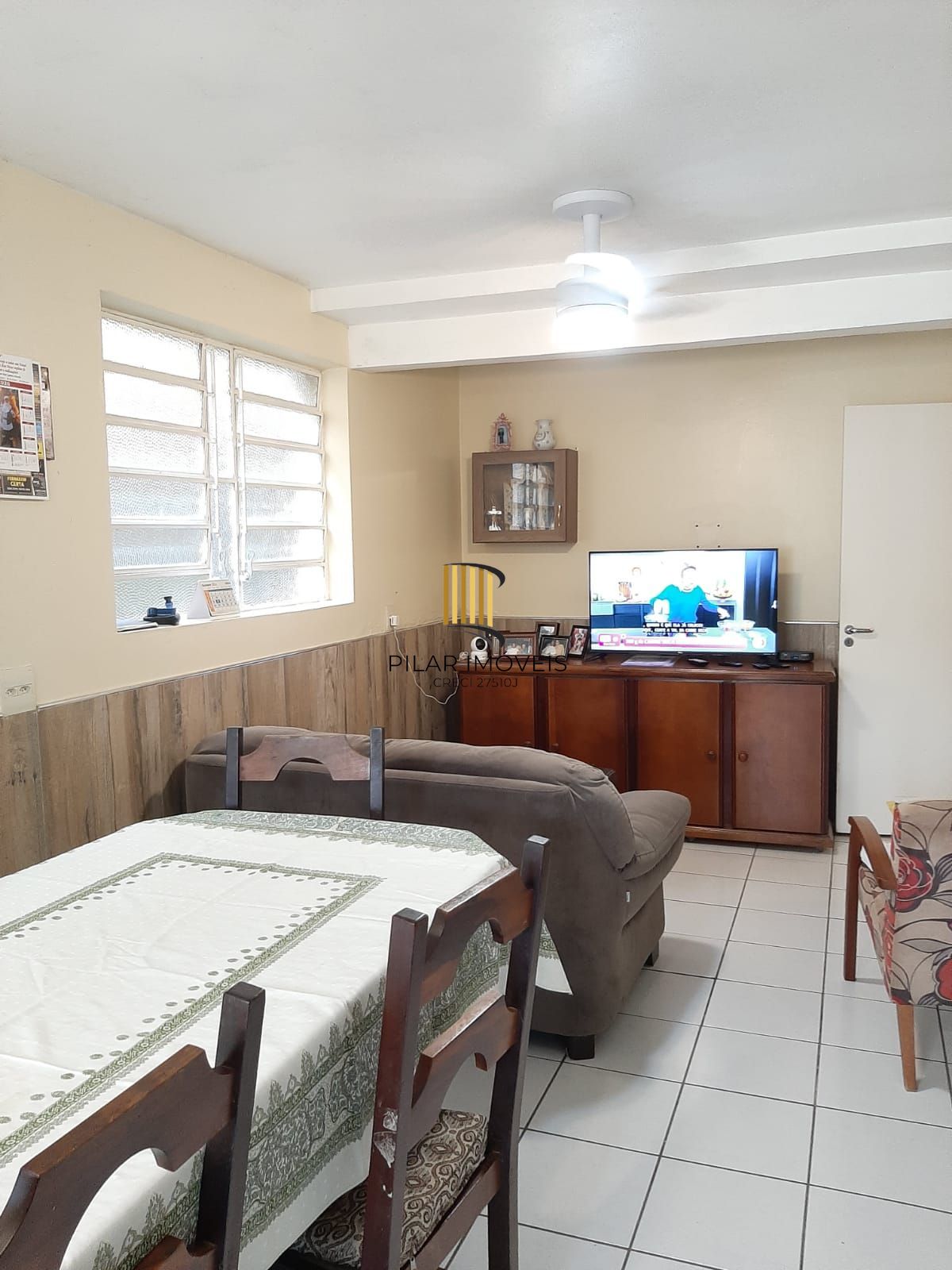 Casa 4 dormitórios no bairro Nonoai - Pilar Imóveis