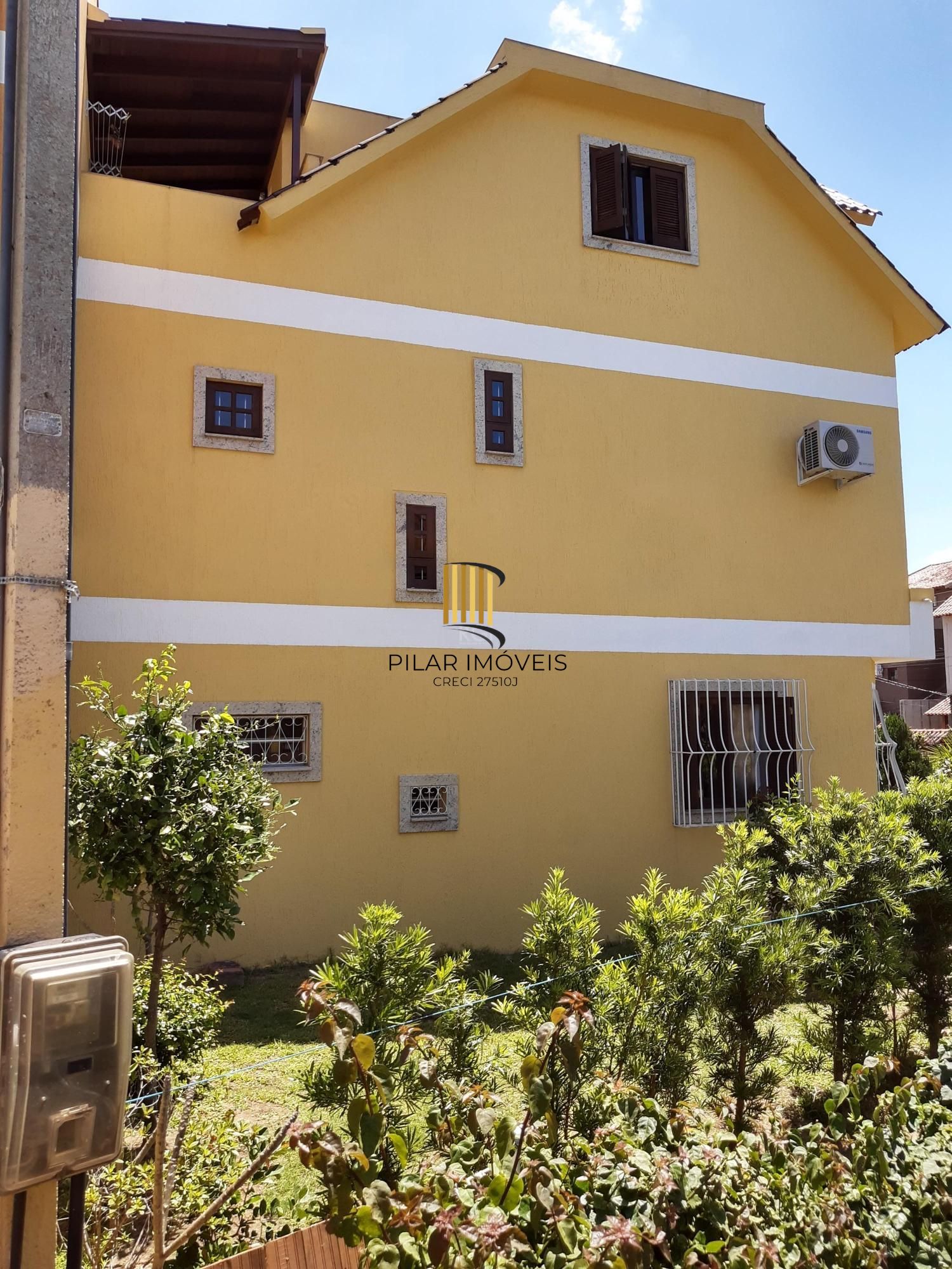 Casa 3 dormitórios no bairro Espírito Santo