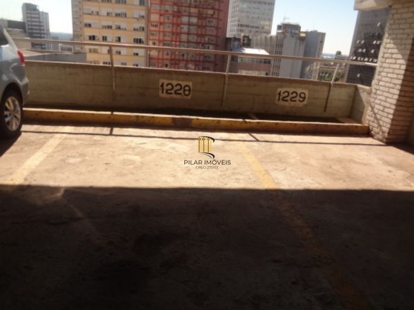 Box para Venda - 16m², 0 dormitórios, 1 vaga - Centro Histórico