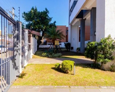 Cobertura 2 dormitórios no bairro Santo Antônio