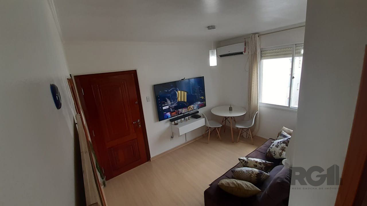 Apartamento 2 dormitórios no bairro Santo Antônio