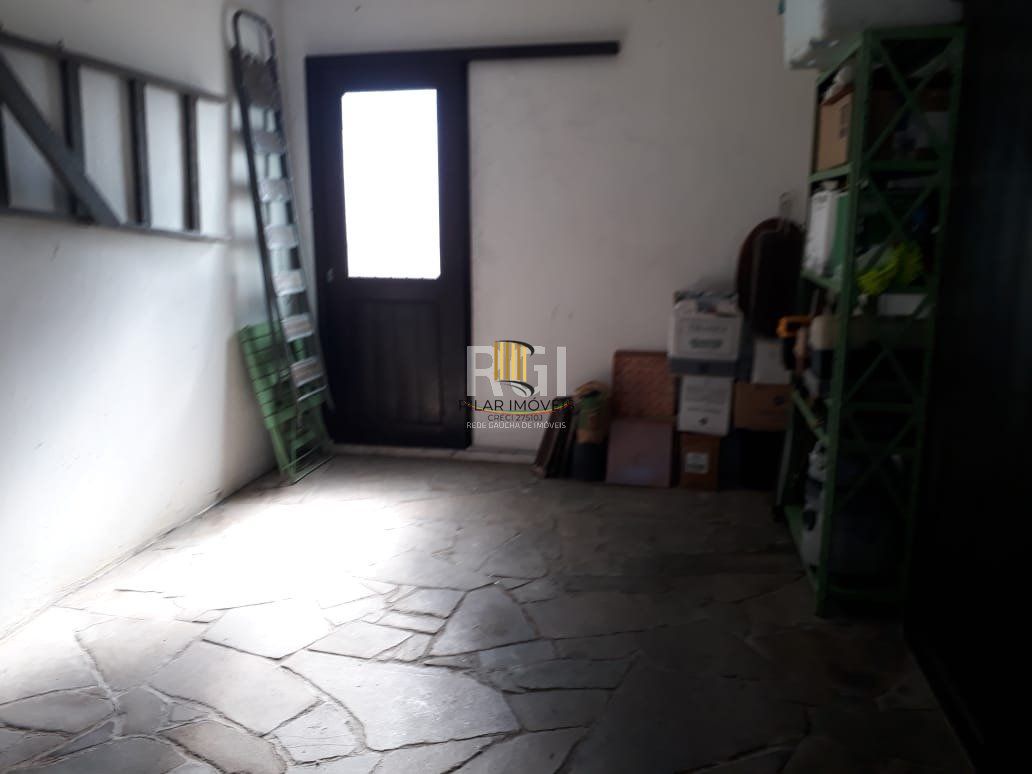 Casa para Venda - 200m², 3 dormitórios, sendo 1 suites, 1 vaga - Santana