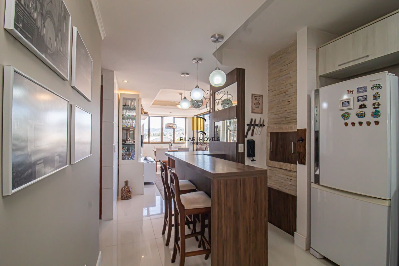 Lindo apartamento de 71m² de 2 dormitórios no bairro Partenon.