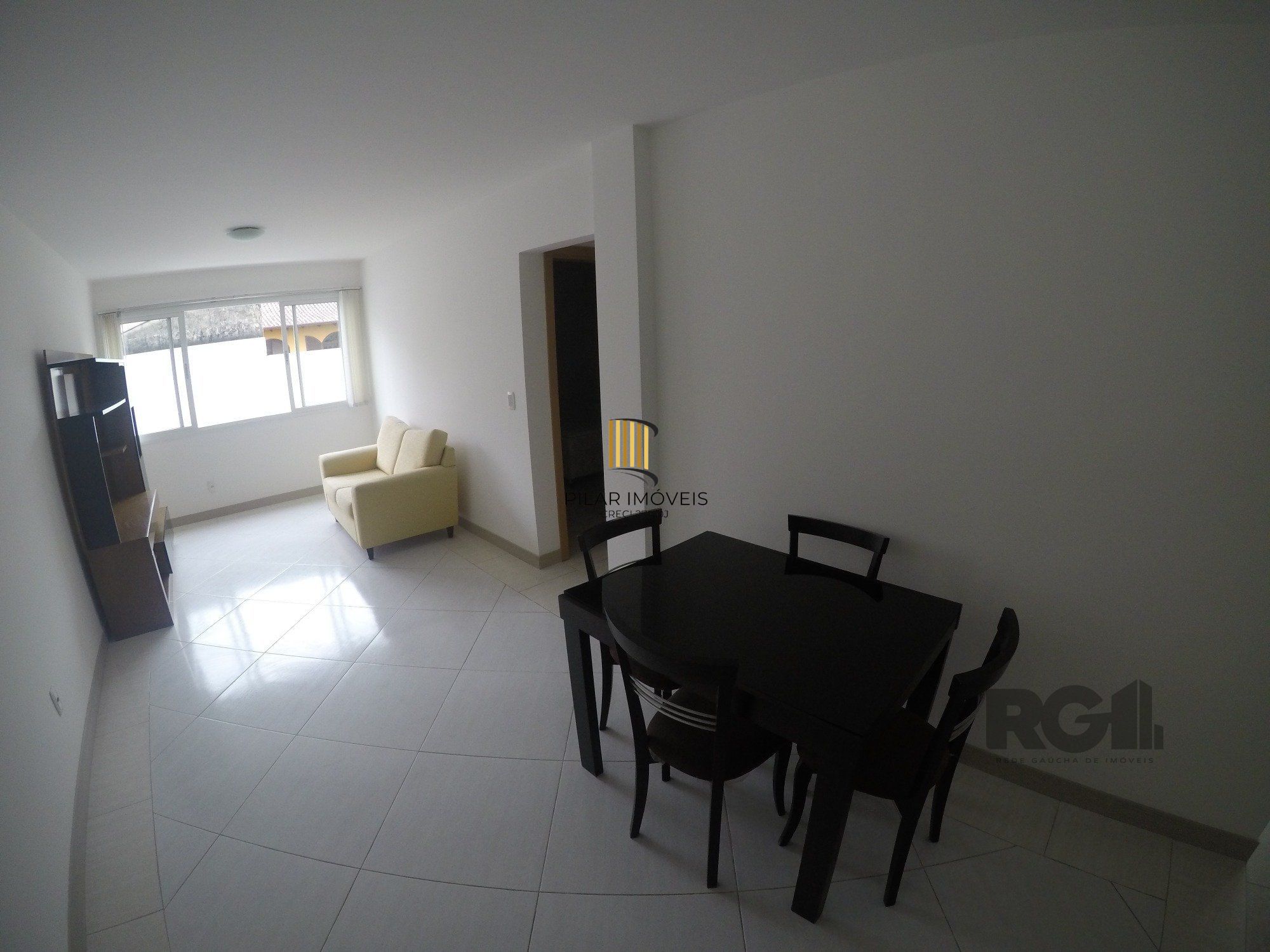Apartamento para Venda - 75m², 2 dormitórios, 1 vaga - Rio Branco