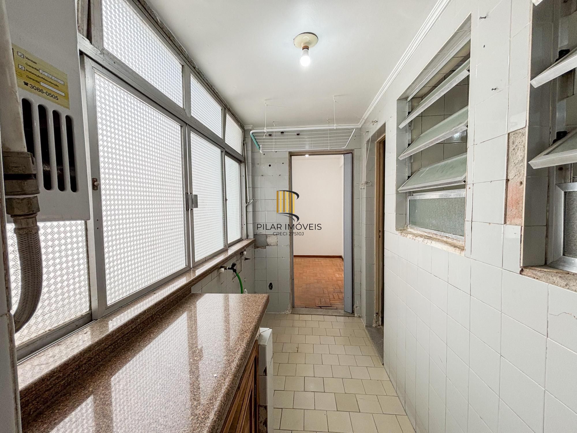 Apartamento 3 dormitórios no bairro Santana