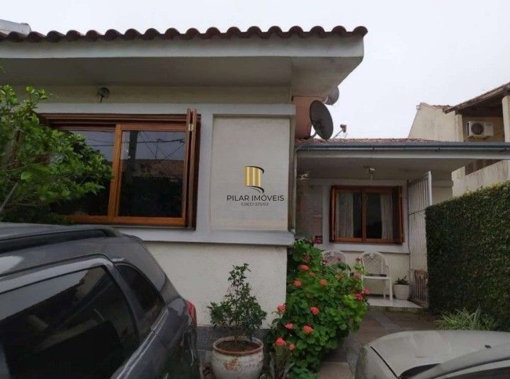 Casa de Condomínio 3 dormitórios no bairro Aberta dos Morros