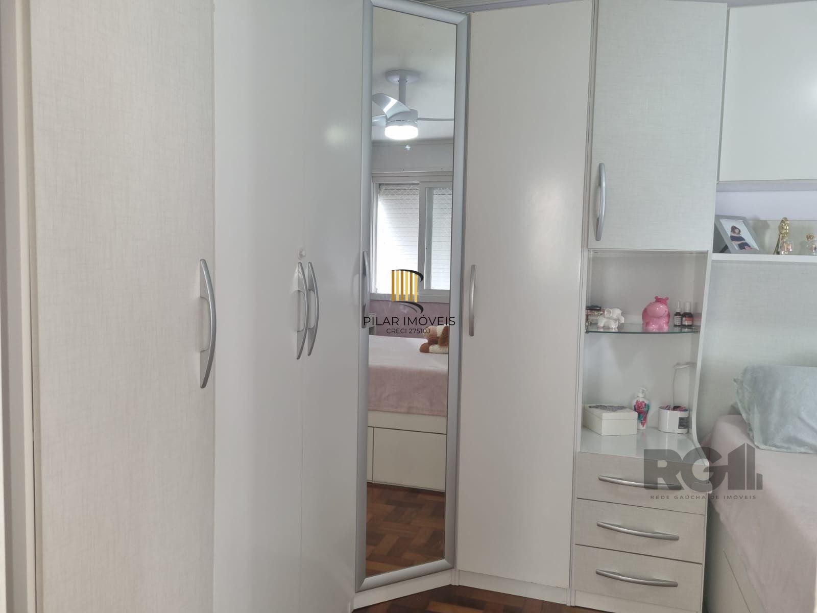 Apartamento 61m², 2 dormitórios, 1 vaga no bairro Jardim Botânico