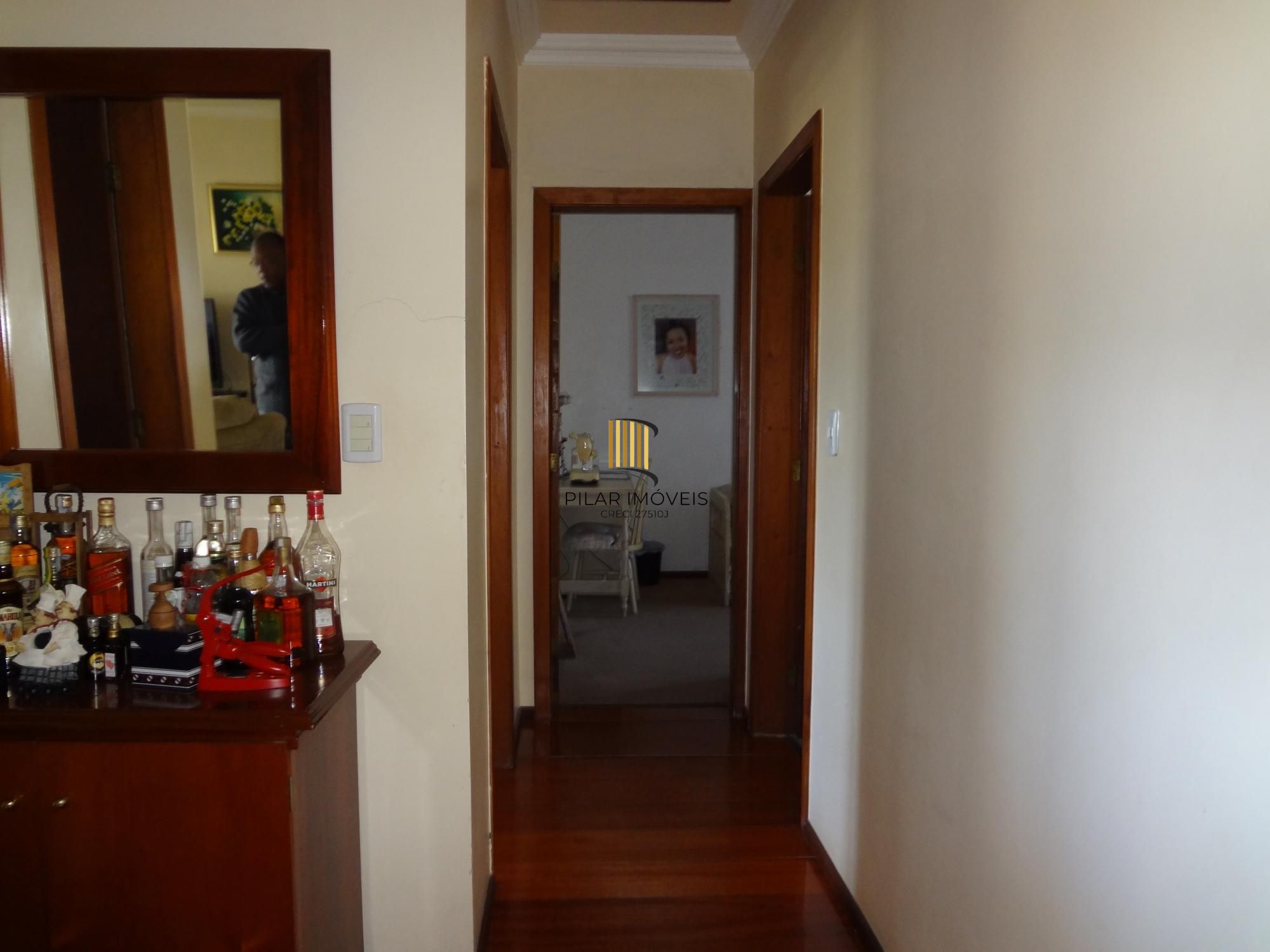 Casa para Venda - 230m², 3 dormitórios, sendo 1 suites, 3 vagas - Aberta Dos Morros
