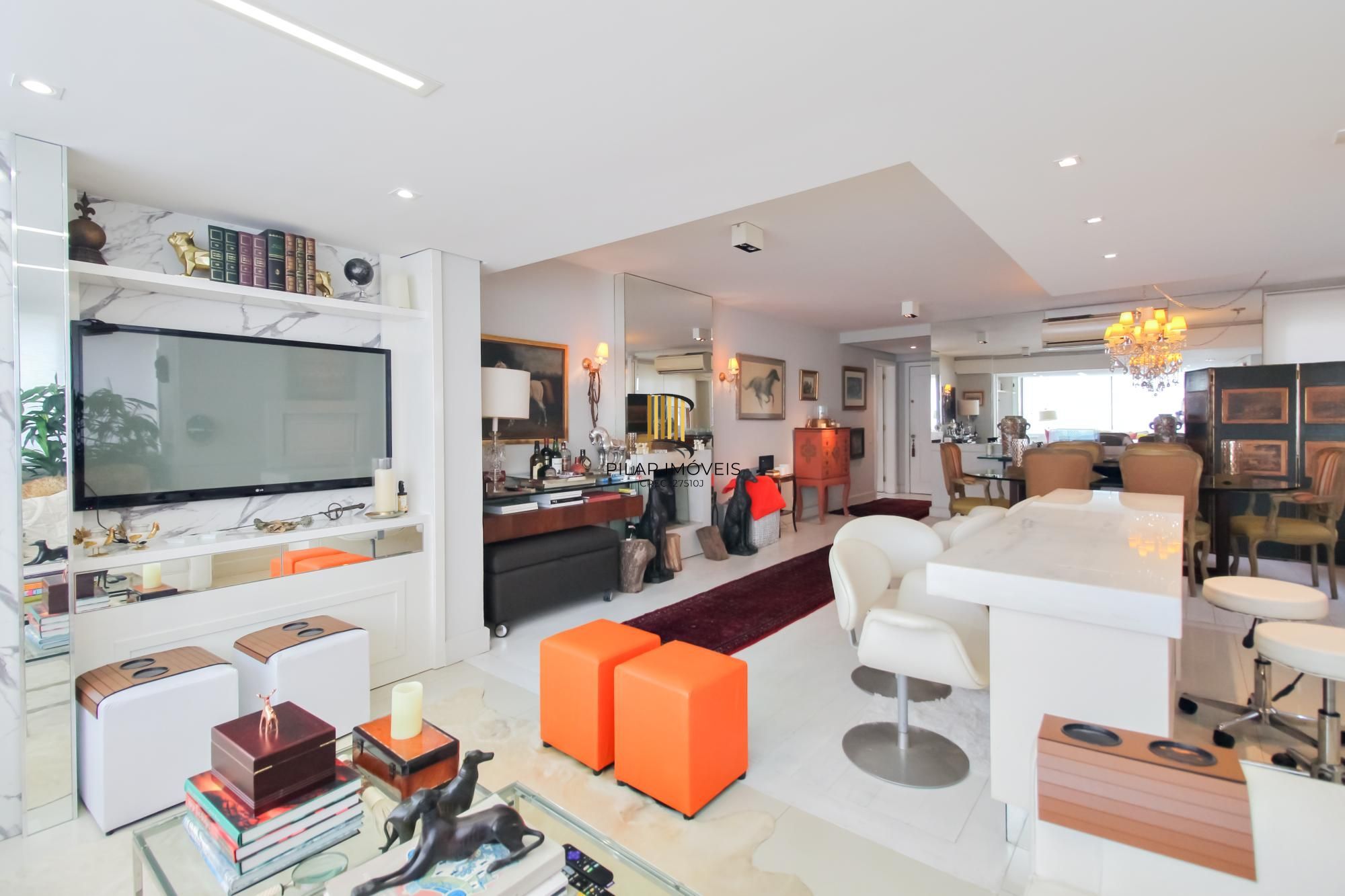 Apartamento 3 dormitórios no bairro Menino Deus