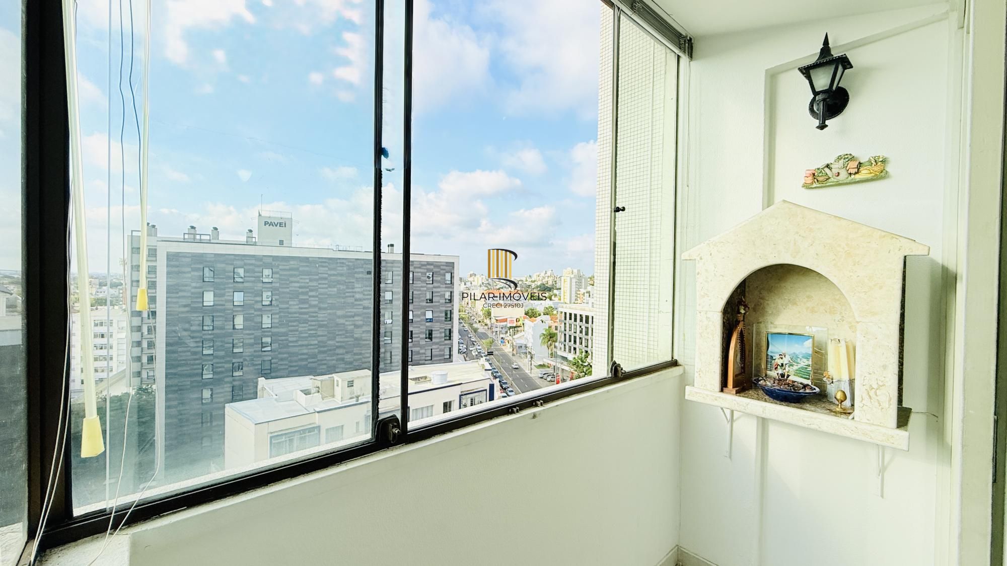 Apartamento 2 dormitórios no bairro Moinhos de Vento