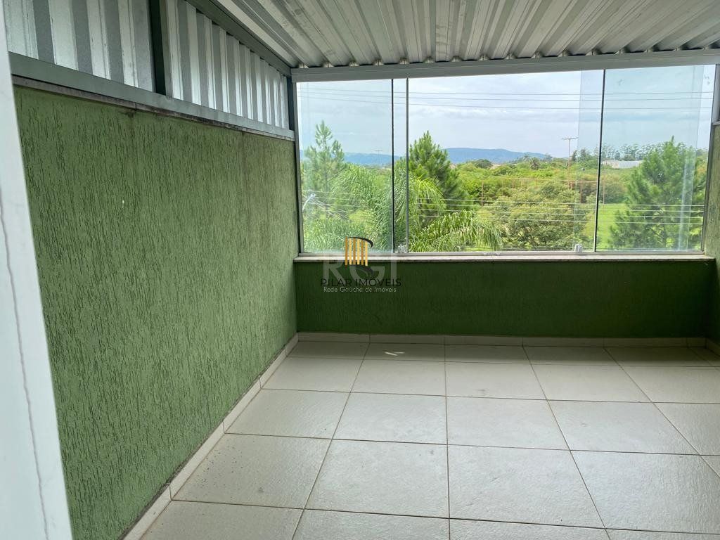 Casa 3 dormitórios no bairro Hípica
