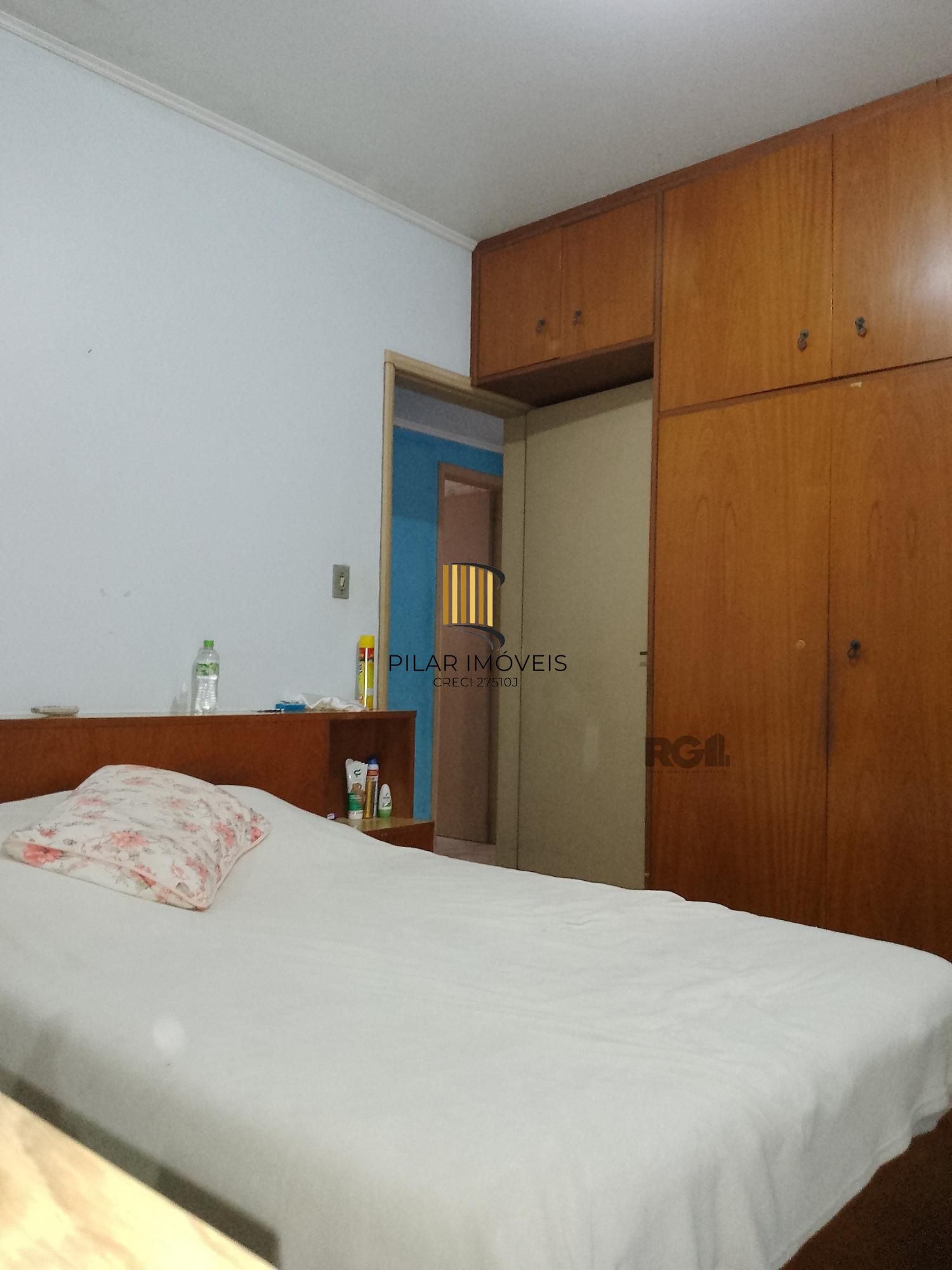 Casa 4 dormitórios, terreno com 1639m² à venda no Morro Santana