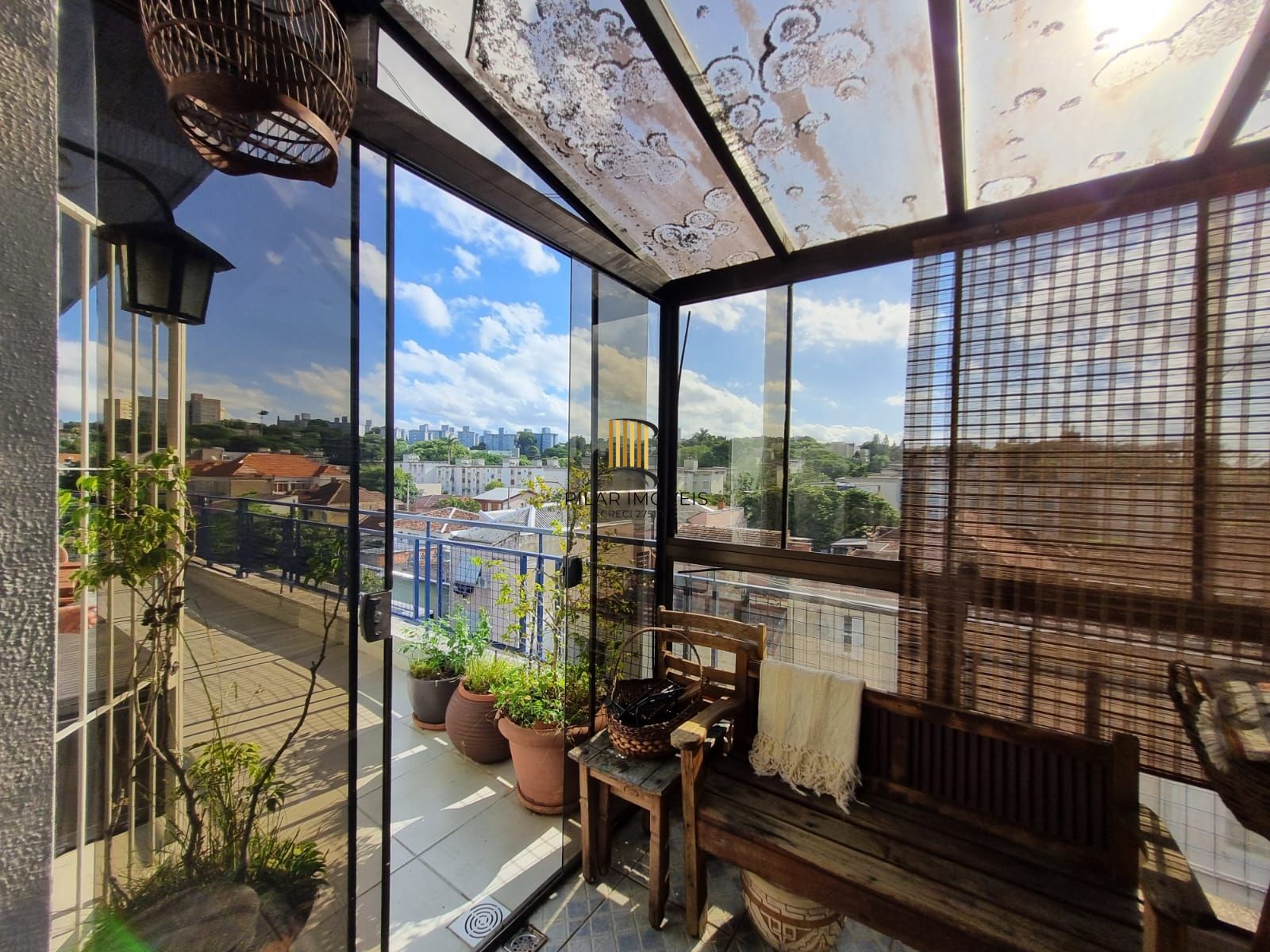 Apartamento cobertura de 1 dormitório no Bairro Santo Antonio