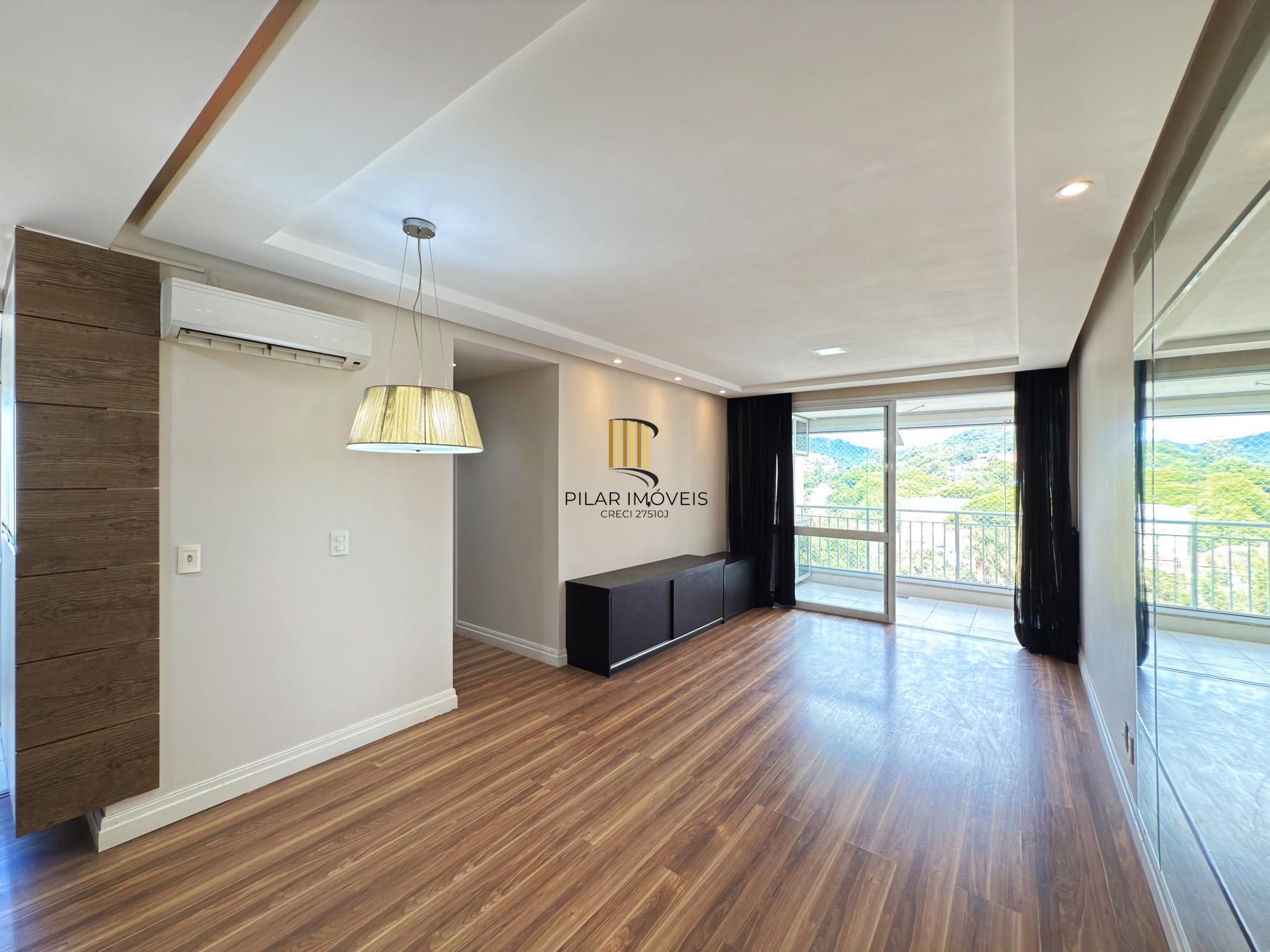 Apartamento 3 dormitórios no bairro Teresópolis