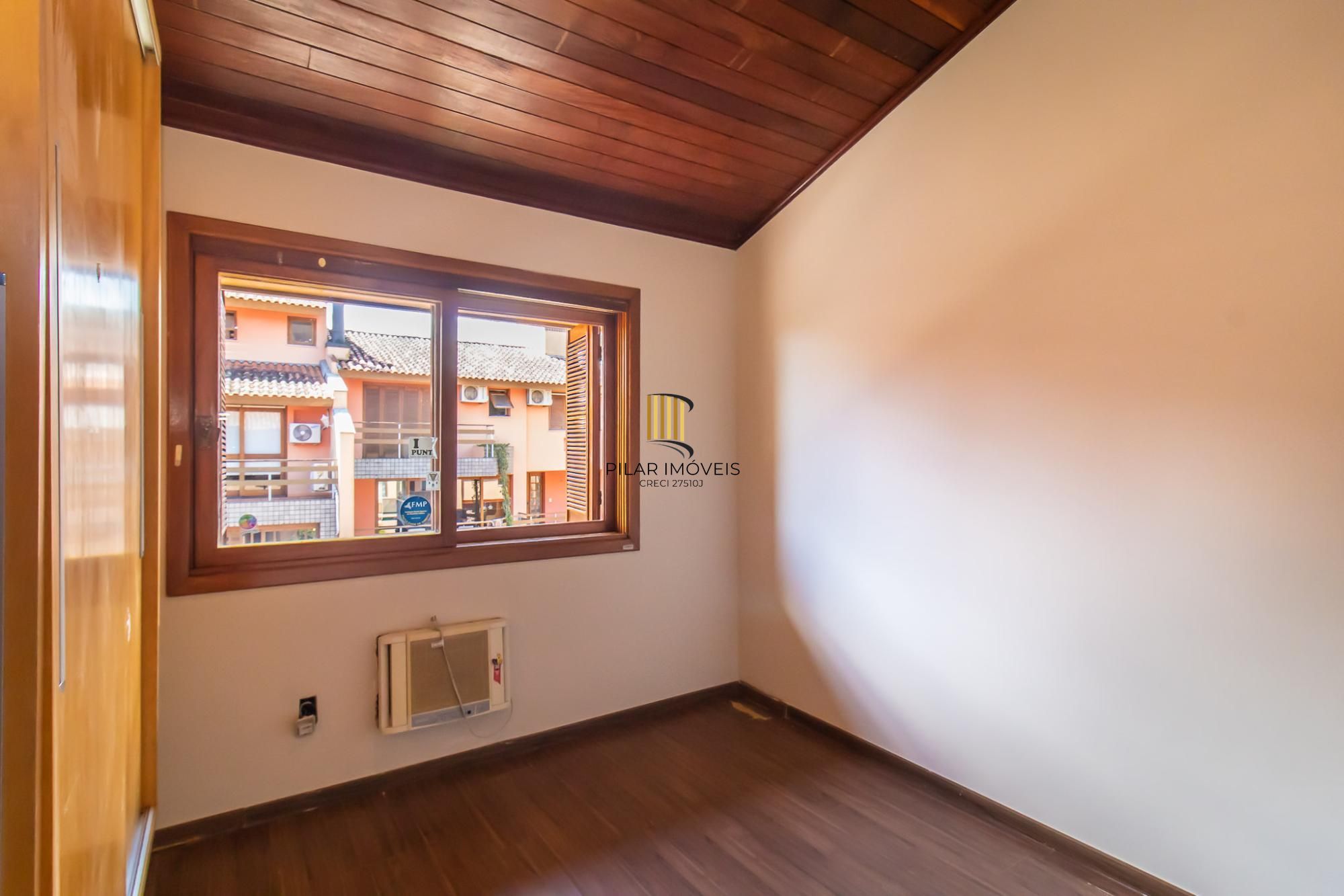 Casa de Condomínio 3 dormitórios no bairro Menino Deus
