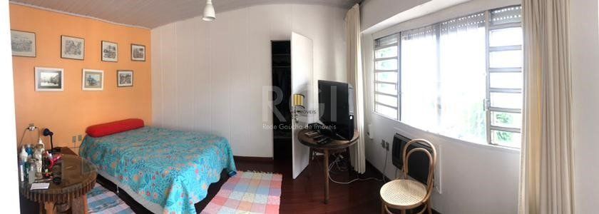 Casa para Venda - 336m², 4 dormitórios, sendo 1 suites, 2 vagas - Azenha