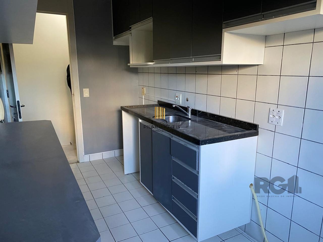 Apartamento de 3 dormitóios no bairro Teresopolis