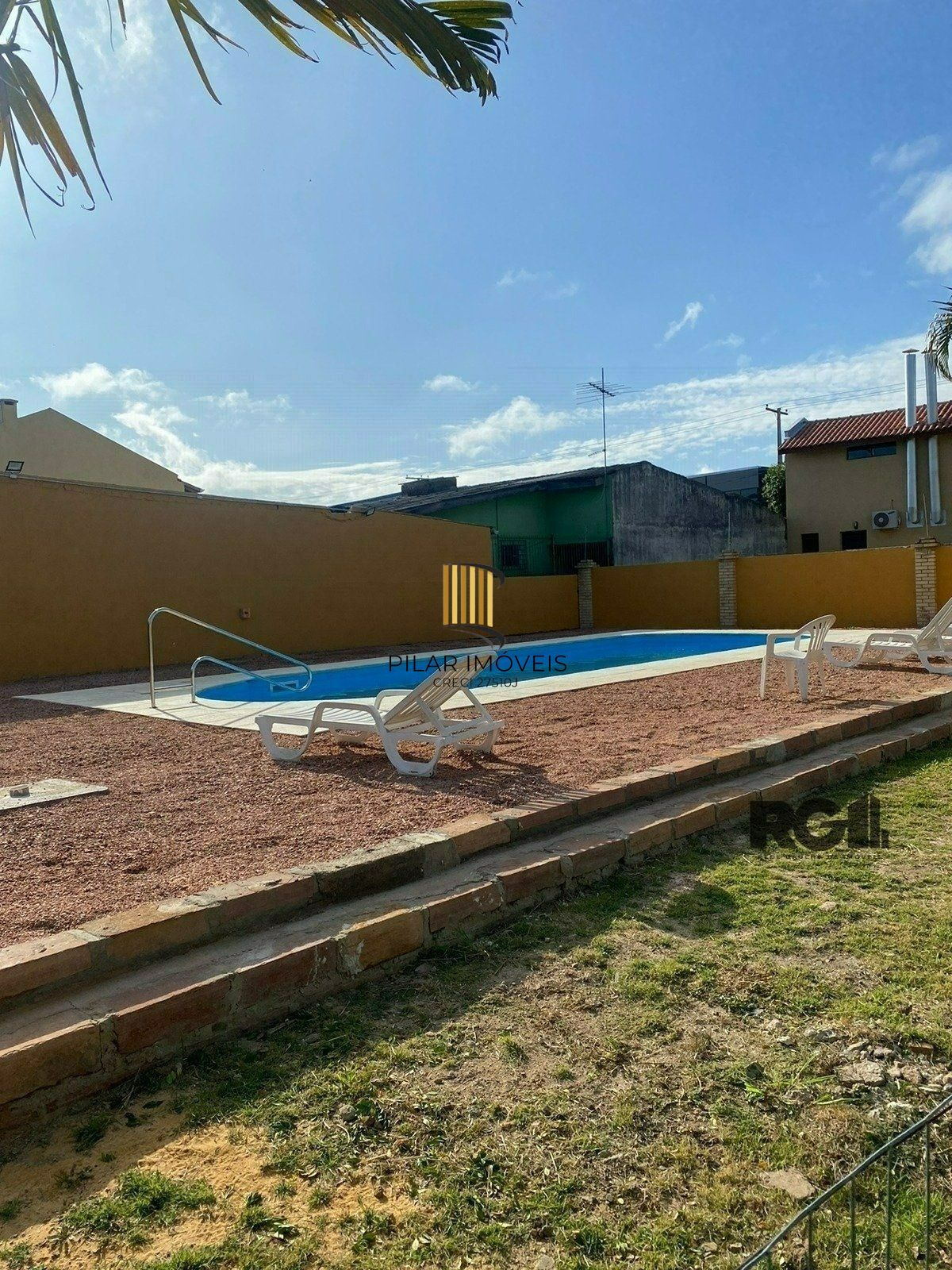 Casa de Condomínio 2 dormitórios no bairro Hípica