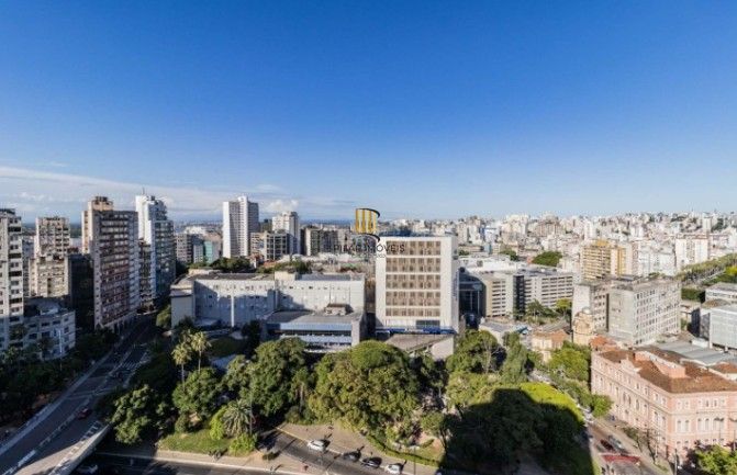 Cobertura 2 dormitórios no bairro Centro Histórico
