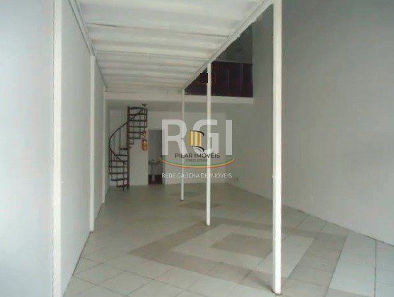Loja para Venda - 100m², 0 dormitórios, Partenon