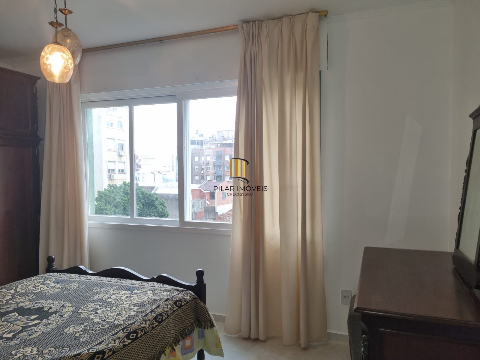 Apartamento para Venda - 99.05m², 3 dormitórios, sendo 1 suites, 1 vaga - Centro Histórico