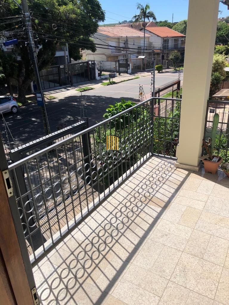 Casa para Venda - 225.91m², 4 dormitórios, sendo 2 suites, 1 vaga - Nonoai