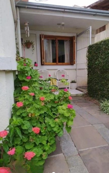 Casa de Condomínio 3 dormitórios no bairro Aberta dos Morros