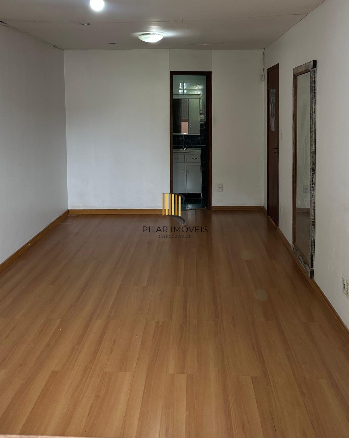 Casa 3 dormitórios no bairro Partenon