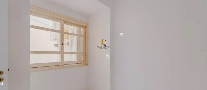Apartamento térreo com 3 dormitórios no bairro Azenha!