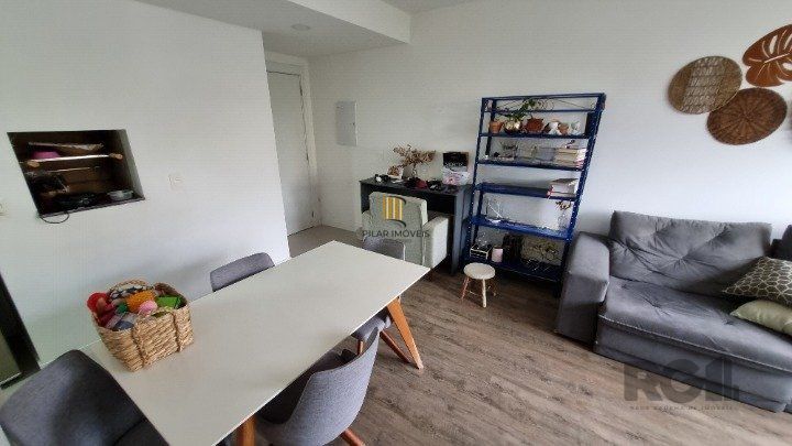 Apartamento 2 dormitórios no bairro Farroupilha