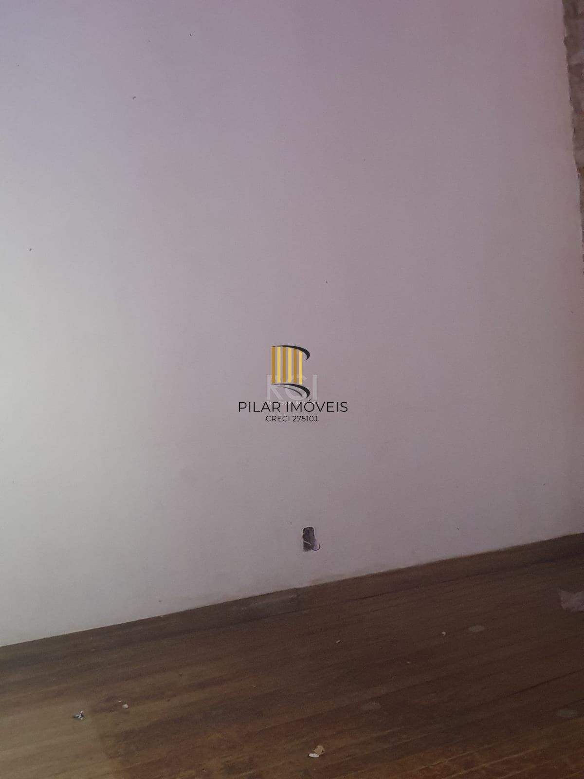Casa para Venda - 242m², 3 dormitórios, 1 vaga - Cidade Baixa