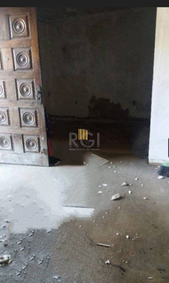 Casa para Venda - 253m², 3 dormitórios, sendo 1 suites, 1 vaga - Santana