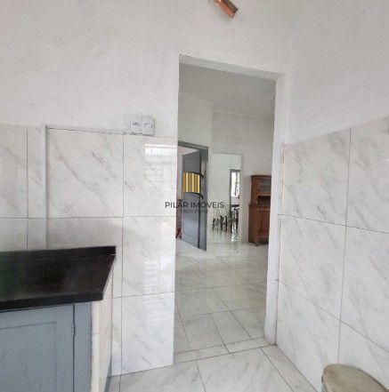 Casa 4 dormitórios no bairro Partenon