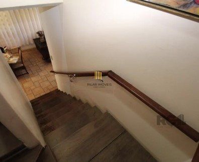 Casa para Venda - 336m², 4 dormitórios, sendo 1 suites, 2 vagas - Azenha