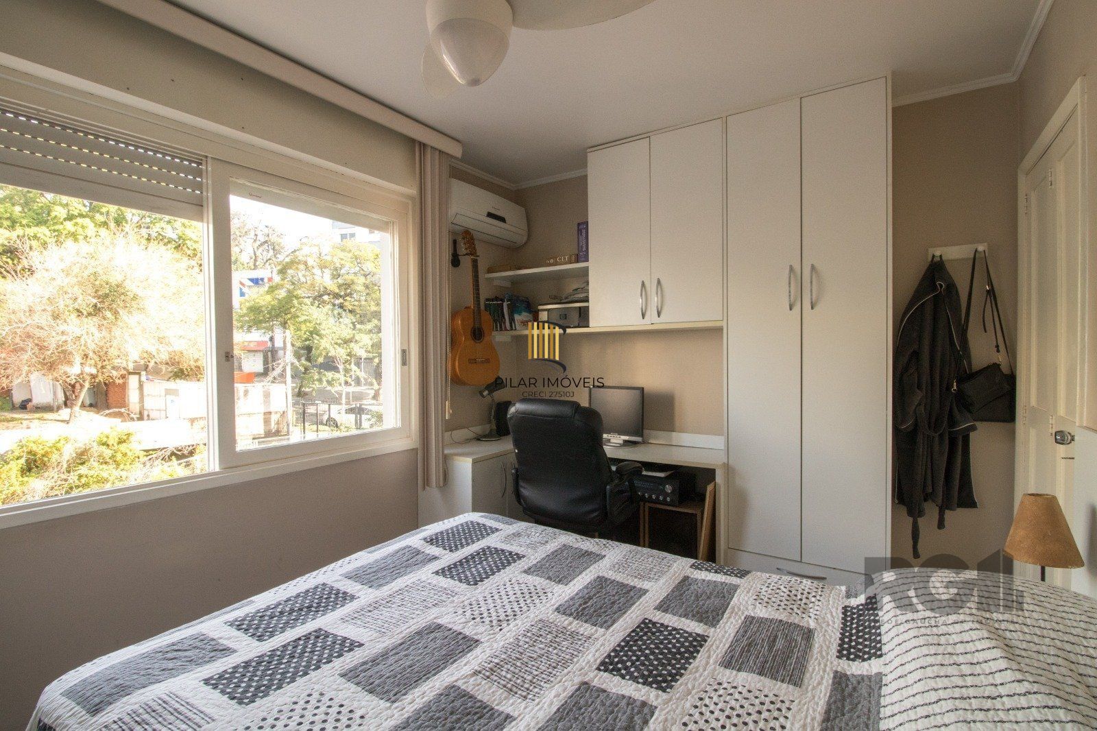 Apartamento 2 dormitórios no bairro Santo Antônio