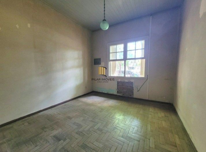Casa 3 dormitórios no bairro Petrópolis